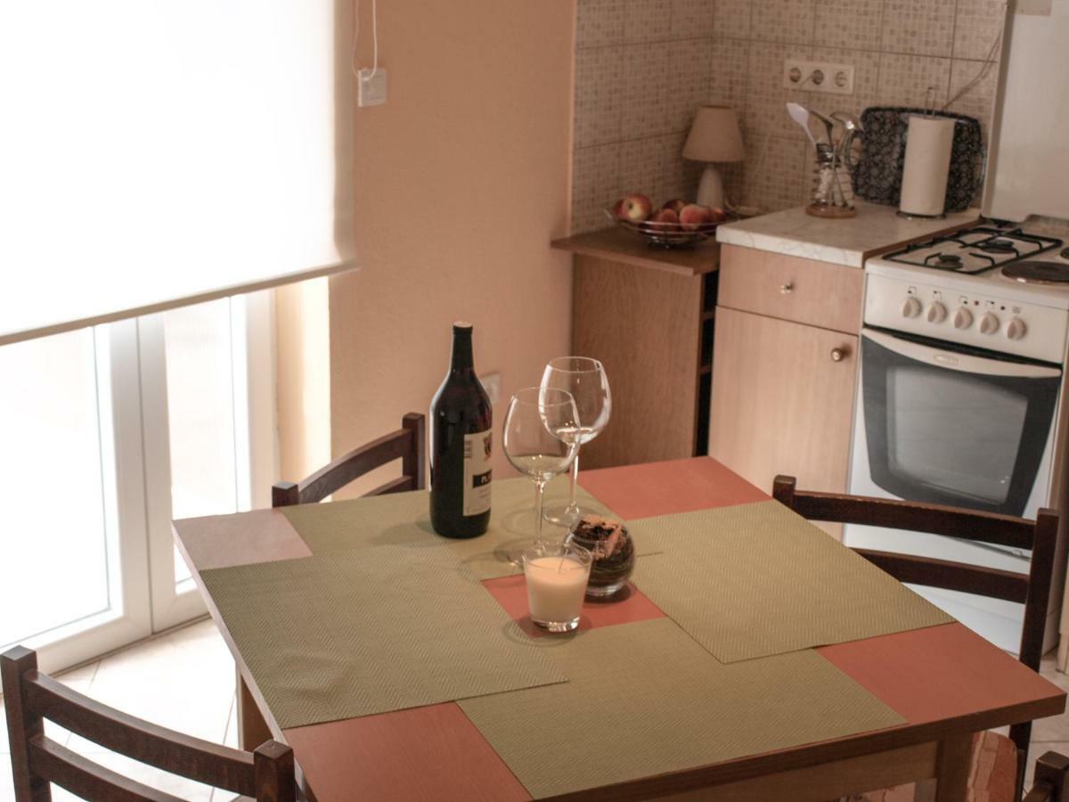 Apartment Pletikosic Kaštela Exteriör bild