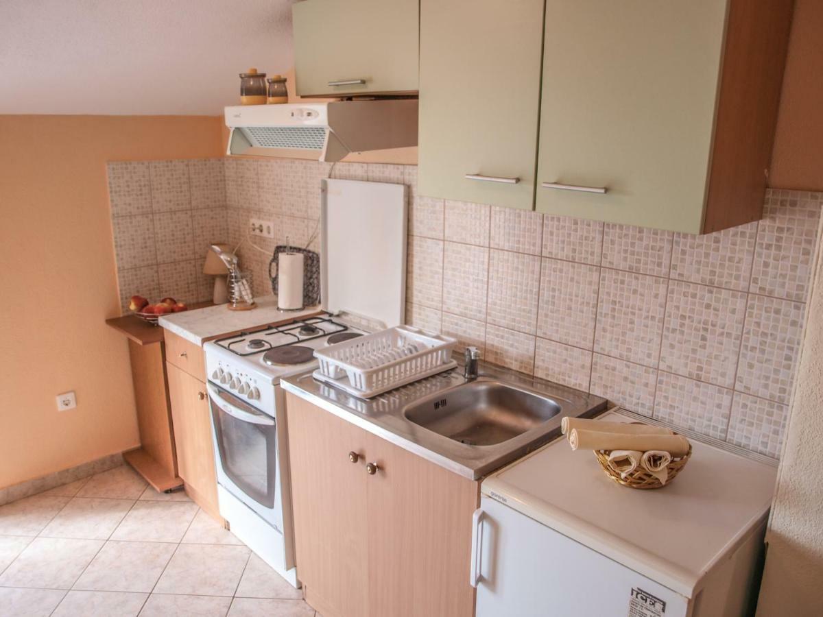 Apartment Pletikosic Kaštela Exteriör bild