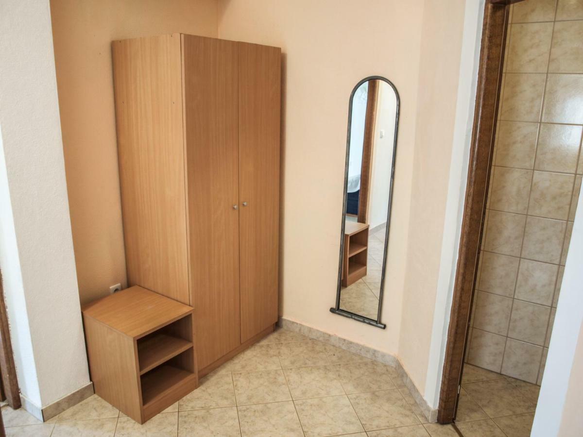 Apartment Pletikosic Kaštela Exteriör bild